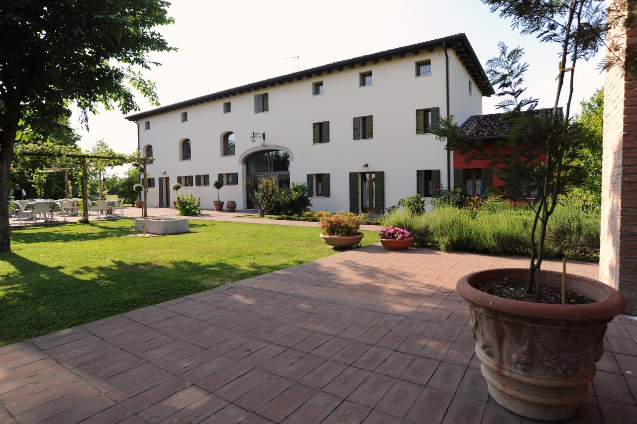 Casa Reali Al Redentor Agriristorante Hotel المظهر الخارجي الصورة