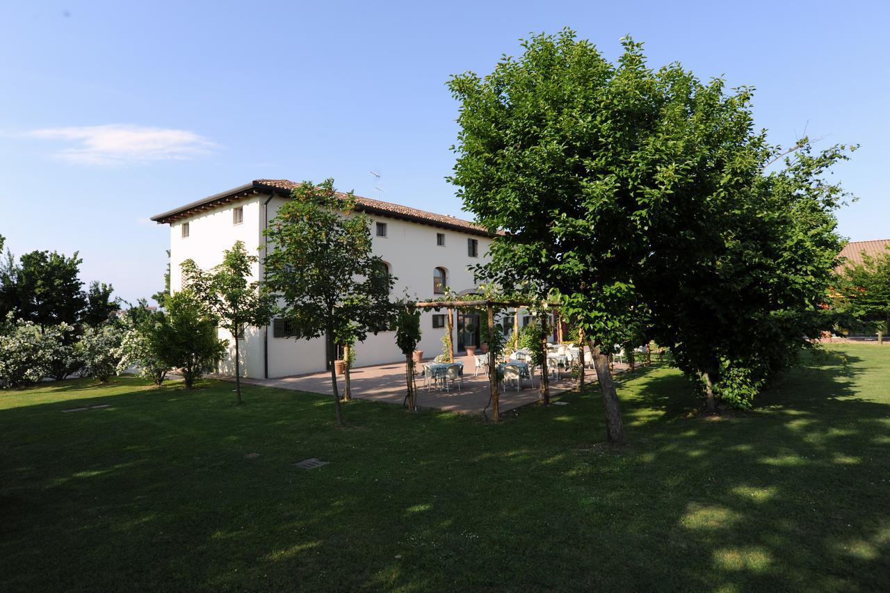 Casa Reali Al Redentor Agriristorante Hotel المظهر الخارجي الصورة