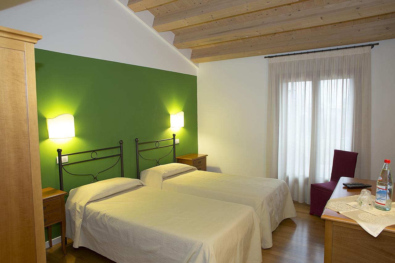 Casa Reali Al Redentor Agriristorante Hotel المظهر الخارجي الصورة